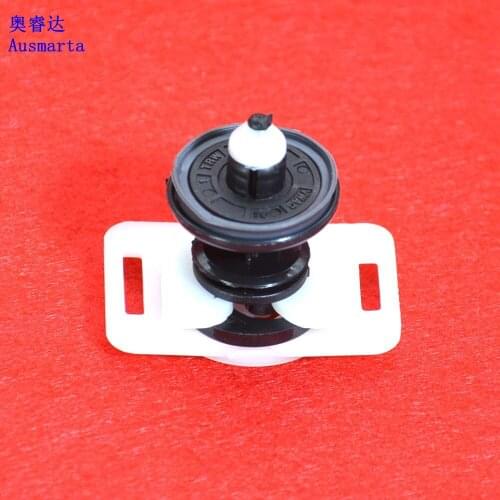2 Pcs automobile interior door assembly fastening clamp belt base For Passat Golf Polo A4 7L6868243 7L6 868 243