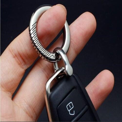 2020 Real Titanium Men Women Keychain Ultra Lightweight EDC Jewelry Key Ring Holder Buckle Fathers Day Best Gifts