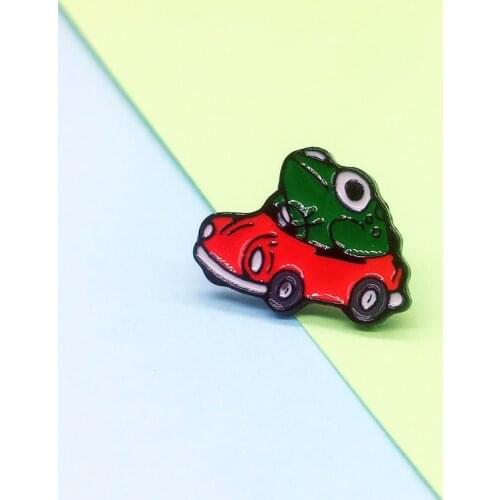 Best selling cartoon frog racing enamel brooch cartoon creative fun jewelry badge fashion children cartoon backpack badge