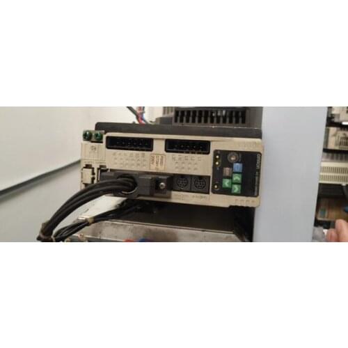 R88D-GT08H-Z Used One , Servo Driver , Good Working Free Shipping