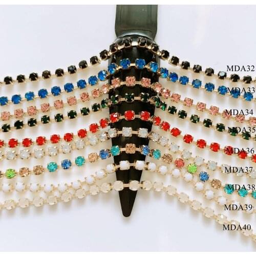 Approx.144pcs 2MM Different Color Rhinestones with Gold Base Chain Metal Nail Deco MDA32-40