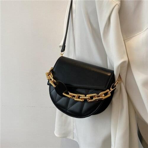 2021 New Four-color Bag Female Oval Fashion Western Style Large Capacity Saddle Bag Solid Color Pu Crossbody Bag