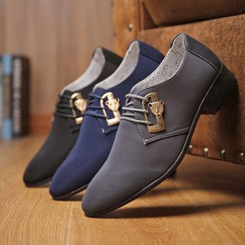 New British Men Dress Shoes Men Oxfords Fashion Wedding Shoes Pointed Toe Business Dress Shoes 2021 New Classic Mens Shoes