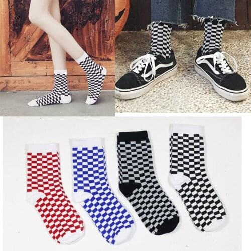 Korea funky harajuku trend women checkerboard socks geometric checkered socks men hip hop cotton unisex streetwear novelty socks
