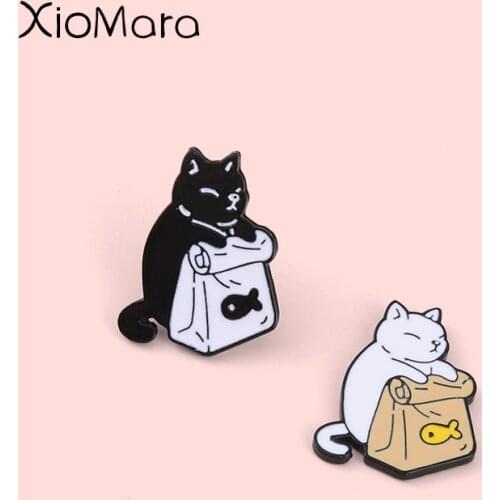 Cat Food Fish Enamel Pins Badge Black White Cat Brooches Cute Animal Lapel Pin Backpacks Metal Jewelry Gift for Kids Friends