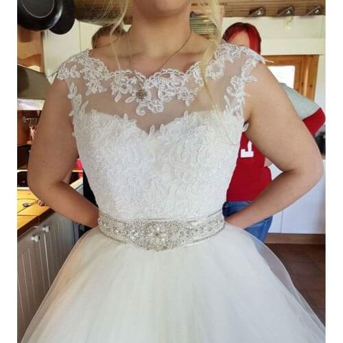 Lace Sleeveless Wedding Bolero Scoop Bridal Wraps for Wedding Party Prom Cheap Ivory Bride Jacket Bolero Shrug Custom Made