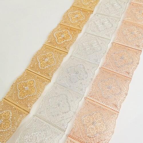 Elegant and beautiful floral pattern alloy waist chain, suitable for female party wedding fashion waist chain, adjustable length