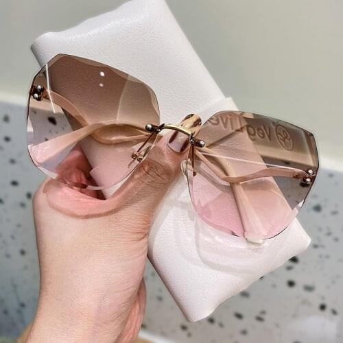 Luxury Oversized Rimless Sunglasses Women 2021 Fashion Tea Gradient Ocean Water Cut Trimmed Lens Metal Curved Temples Shades