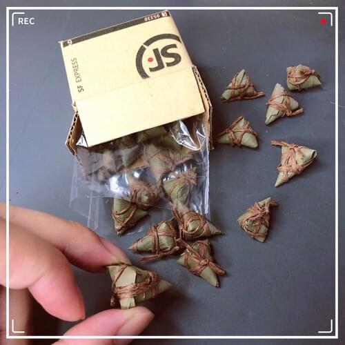 2Pcs Simulation Chinese Rice-pudding Zongzi Model Food Miniature Figurine Pretend Play Kitchen Toys Doll House DIY Accessories