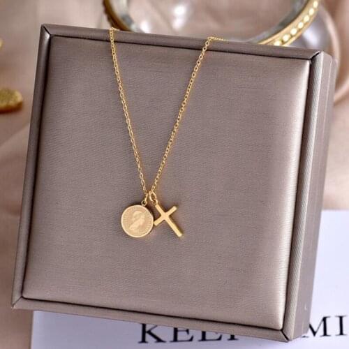 2021 Vintage Queen Coin Cross Pendant Necklace Rose Gold 316 Titanium Steel Jewelry Woman Gift Not Change Color Drop Shipping