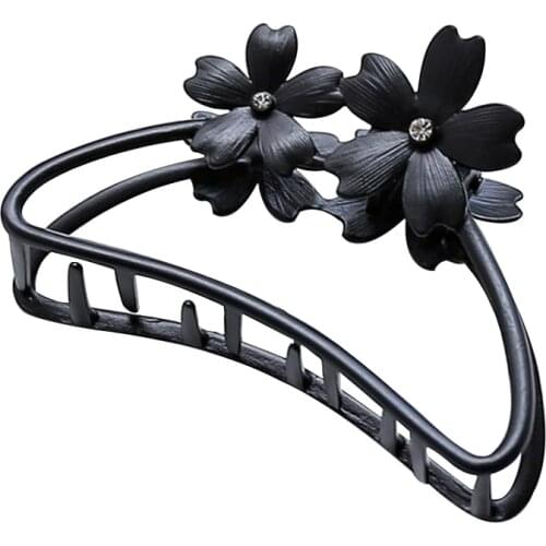 Black Flower Hair Claw Clips for Women Accessories Geometric Metal Crab Moon Hairpin Clamp Girls Fashion Luxury Jewelry Gifts