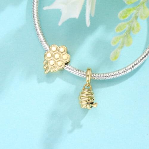 925 Sterling Silver Gold-plate Honeycomb and Sweet Honey Pendant Fit Charms Bracelets DIY Women Original Beads Europe Jewelry