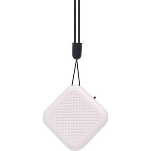 EAS-1Pcs Air Purifier Necklace, Wearable Travel Mini Negative Ion Generator, Rechargeable Ionizer for Kids/ Adults Random