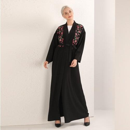 Black Sweet And Fresh Tangled Flowers Middle East Dubai Cardigan Robe Muslim Abaya Kimono Ethnic Womens Clothing Islamic Abaya