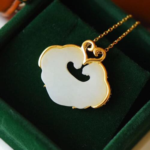 Natural Hetian White Jade Safety Lock Long Life Jade Lock White Jade Pendant Clavicle Chain S925 Sterling Silver Antique Necklac