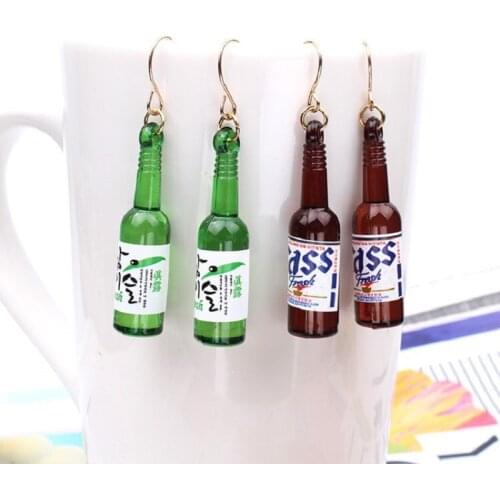 New Creative Funny Resin Wine Bottle Earrings For Women Girls Fake Glass Simulation Beer Bottle Shaped Drop Earrings Jewelry