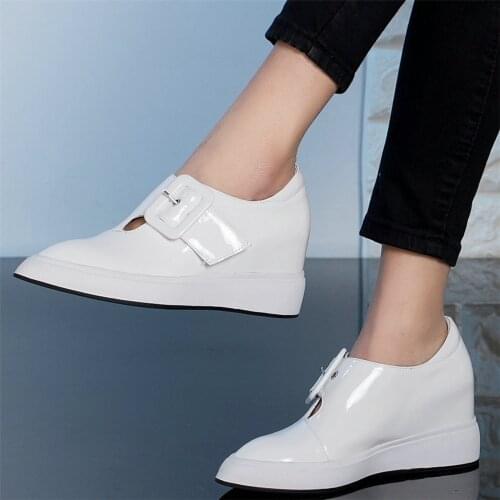 Chic Shoes Women Genuine Leather Platform Pumps Shoes Increased Internal Loafers Female Pointed Toe Fashion Sneakers Casual Shoe