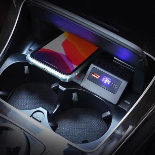 15W fast charging QI wireless charger phone charger charging case for Mercedes Benz W205 AMG C43 C63 GLC 43 GLC 63 for iPhone 11