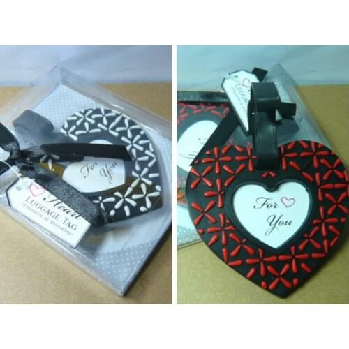 20 Pieces/lot) Wedding celebration Favors of "Follow Your Heart" Black and White Luggage Tags For Love Wedding Decorations