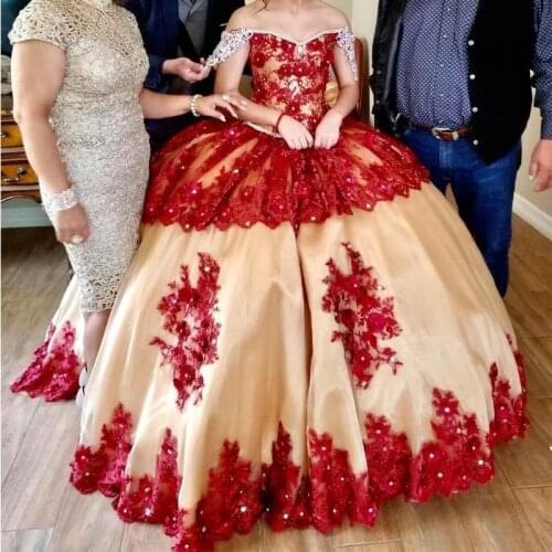 Red Appliques Ball Gown Quinceanera Dresses Off the Shoulder Crystal Champagne Girls Sweet 15 Dress Lace Up Junior Prom Dress