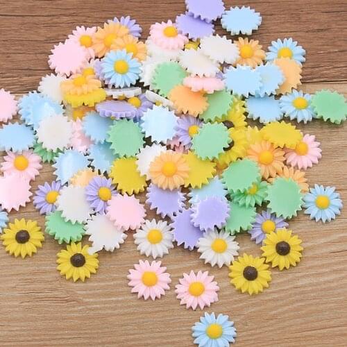 40pcs/lot 17mm Colorful Daisy Flower Flatback Resin Cabochons Scrapbook Craft DIY Embellishments decor Headwear accessories
