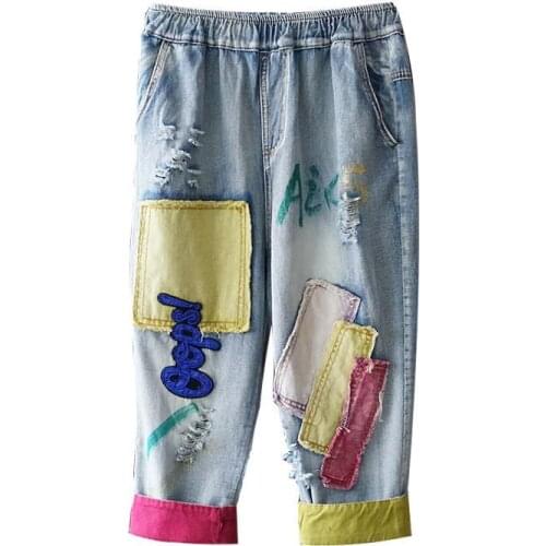 2021 Summer Womens Jeans Retro Embroidered Hole Contrast Cowboy Pants Female Thin Large Size Lady Cropped Denim Trousers L608