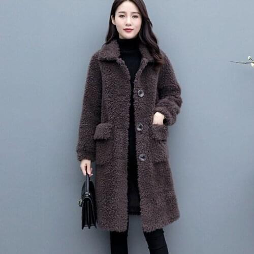 Winter Fake Fur Coat Women Mid-Length Lamb Wool Coat Thick Warm Fashion Soild Cotton Overcoat Plus Size Mother Clothes 2021Trend
