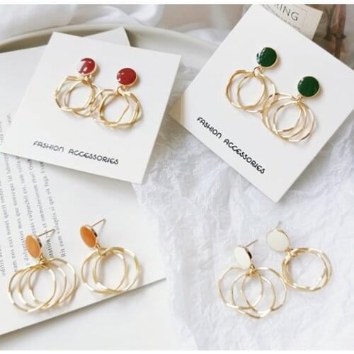 Sweet Girl Earrings 2021 Fashion New Temperament Earrings Net Red Wild Circle-shaped Beautiful Oil Dripping Earrings Womens