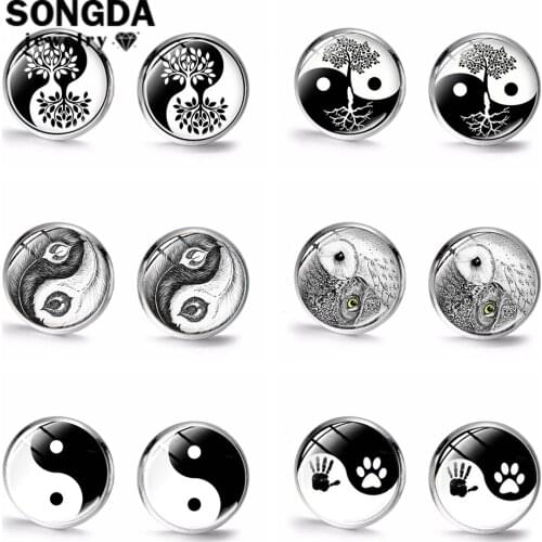 SONGDA Black White Yin And Yang Earrings Ying Yang Tai Chi Art Photo Transparent Glass Dome Small Ear Stud Gift for Yoga Lovers