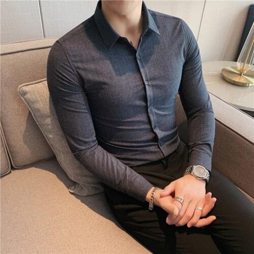Fall 2020 New Mens Shirt Fashion Dress Deluxe Printed Shirt is suitable for all mens long-sleeved casual shirts