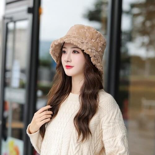 Winter Bucket Hat Thickened Warm Ear Protector Cap Women Panama Outdoor Hiking Knitted Fisherman Hat French Wool Fedora Hat Lady