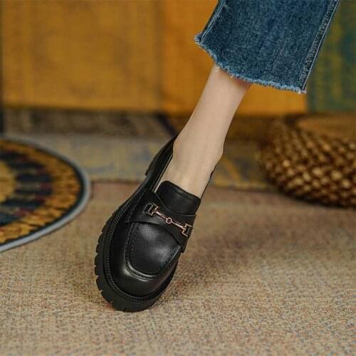 MORDOAN genuine cow leather loafers womens round toe buckle patent leather platform shoes women