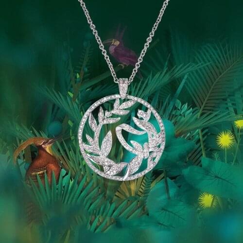 Fashion Creative Flower Hollow Necklace Zircon Crystal Leaf Wreath Pendant Necklace Female Jewelry Accessories silver necklace