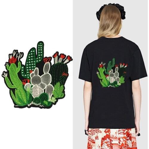 2Pcs Fashion green EmbroiderycactusPatches for clothesUsed for DIY jean jacketdecorationPatch Ironing Sewing accessories