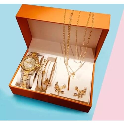 Colrquau Women's Watches With Rhinestones