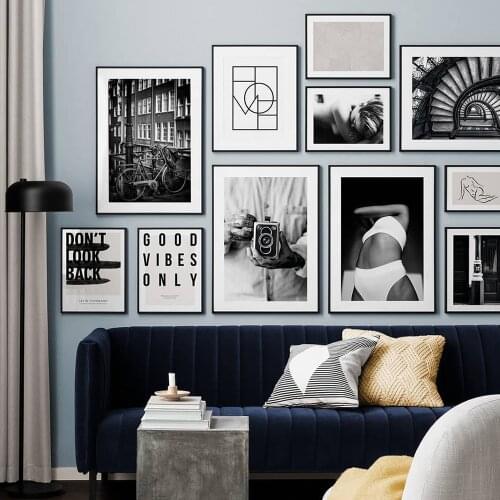 Vintage Black And White Art Wall Painting Sexy Body Print Building Landscape Poster Abstract Picture Nordic Canvas Home Decor