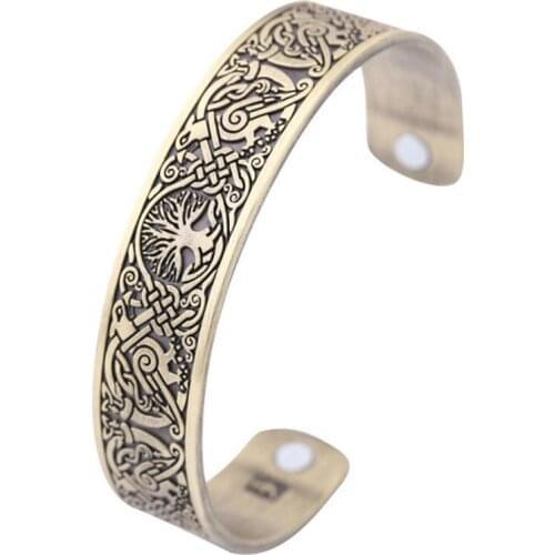 Apricot Fu Wooden Bracelets