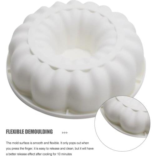Round Mousse Mold Silicone DIY Fondant Cake Decorating Mold Wreath Shape Mousse Cake Dessert Baking Molds Kitchen Baking Tools