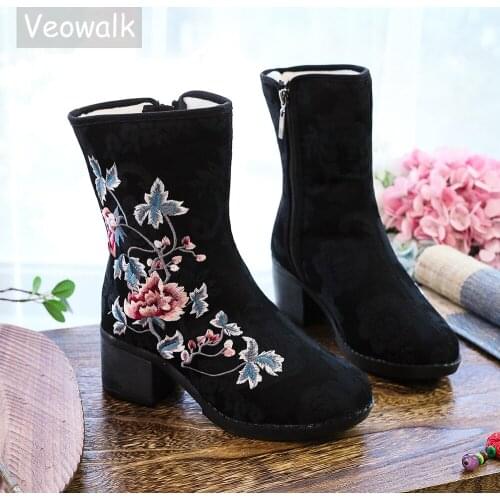 Veowalk Winter Women Warm Fleece Lined Cotton Fabric 4cm Chunky Heel Booties Ankle Boots Chinese Embroidered Shoes Black