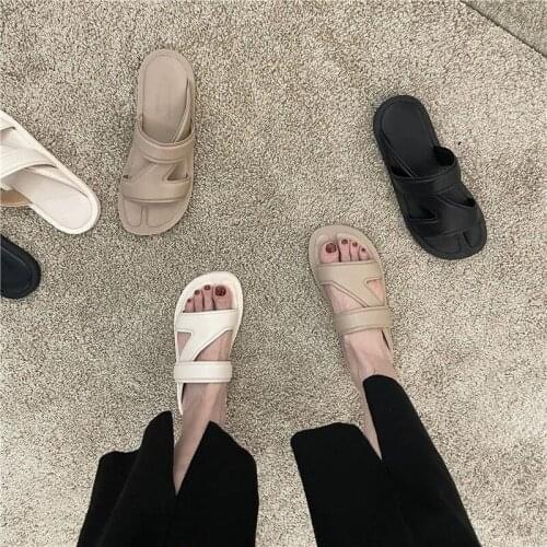 Women Slippers Summer Shoes Platform Flat Casual Fashion Female Outside Beach Slippers Woman Sandals Soft Bottom Slides Slip-On