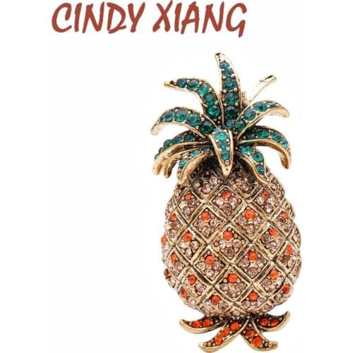 CINDY XIANG Vintage Rhinestone Pineapple Brooches For Women Fashion Fruit Pins Autumn Winter Design Jewelry Coat Accessories