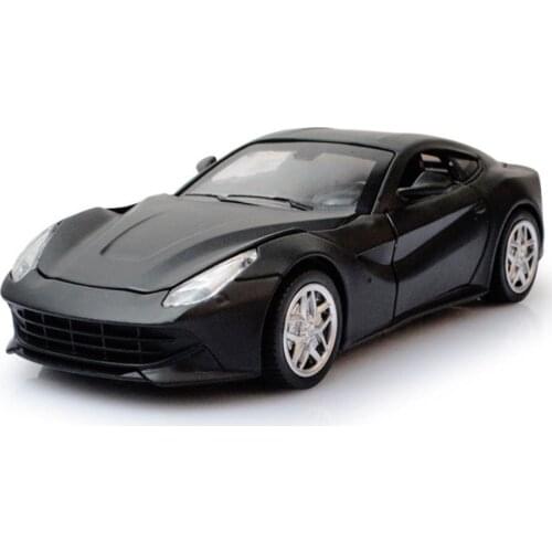 Hot scale 1:32 wheels italy horse logo Ferra F12 berlinetta pull back vehicle metal model with light and sound diecast car toys