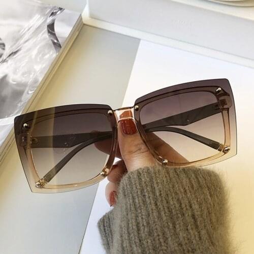 Retro Brand Square Sunglasses Women Brown Tea Original Punk Shades For Women 90s Vintage Rivet Sun Glasses Men Unisex UV400