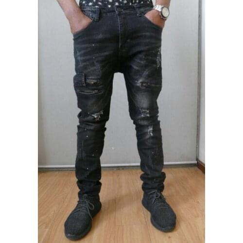 2020 New Autumn / Winter Street Trend Elastic Leisure Slim Fitting Straight Tube Mens Motorcycle Jeans Pure Black Worn Pants