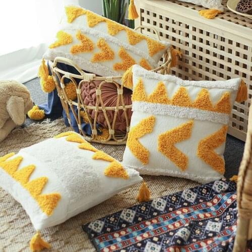 Moroccan Style Cushion Cover45x45cm/30x50cm Yellow Arrow Tuft Tassels Handmade Decoration Pillow Cover Sofa Bed