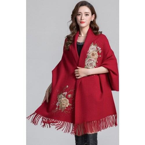 Autumn And Winter Shawl Scarf Dual-Use Mink Thick Warm Bat Sleeve Cloak With Sleeves Tassel Shawl Ladies Luxury Brand Cashmer