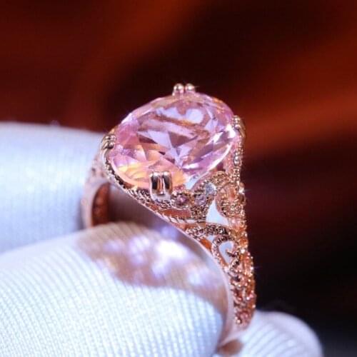 CAOSHI Rose Gold Color Pattern Engraving Womens Ring Wedding Anniversary Gift for Wife Inlaid Light Pink CZ Stone Wholesale