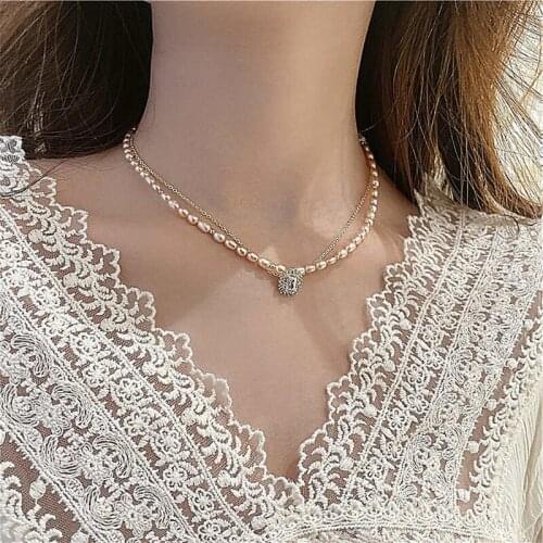 Fashion Geometry Rectangle Pendant Necklace For Women CZ Charm Retro Elegant Crystal Glass Freshwater Pearls Necklaces Jewelry