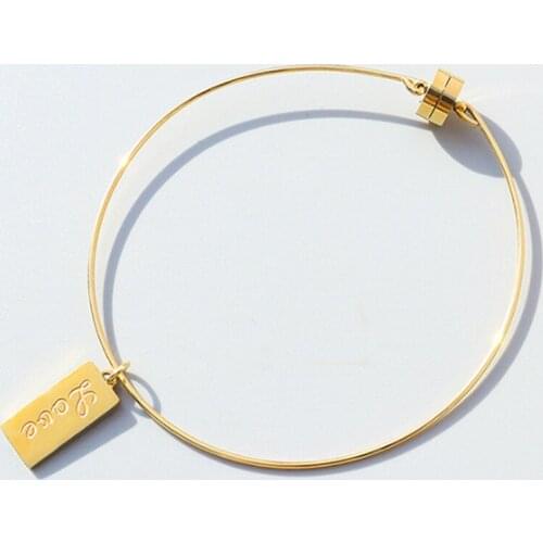 Geometric Square Card Charm Bangle Love Magnet Bracelet Womens Titanium Steel 18K Gold Close Bracelet Ins Fashion Style