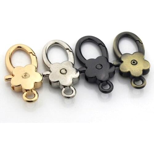 1pcs Metal Flower Shape Snap Hook Fashion Hang Buckle for DIY Leather Craft Tiny Pet Leash Bag Strap Webbing Keychain Hook